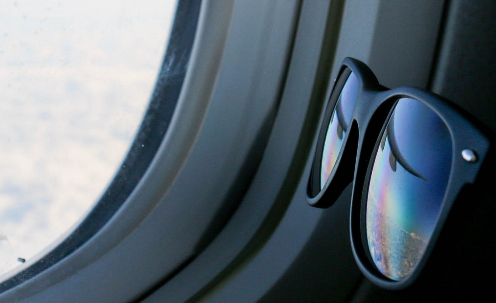 Are Sunglasses Allowed on Planes?