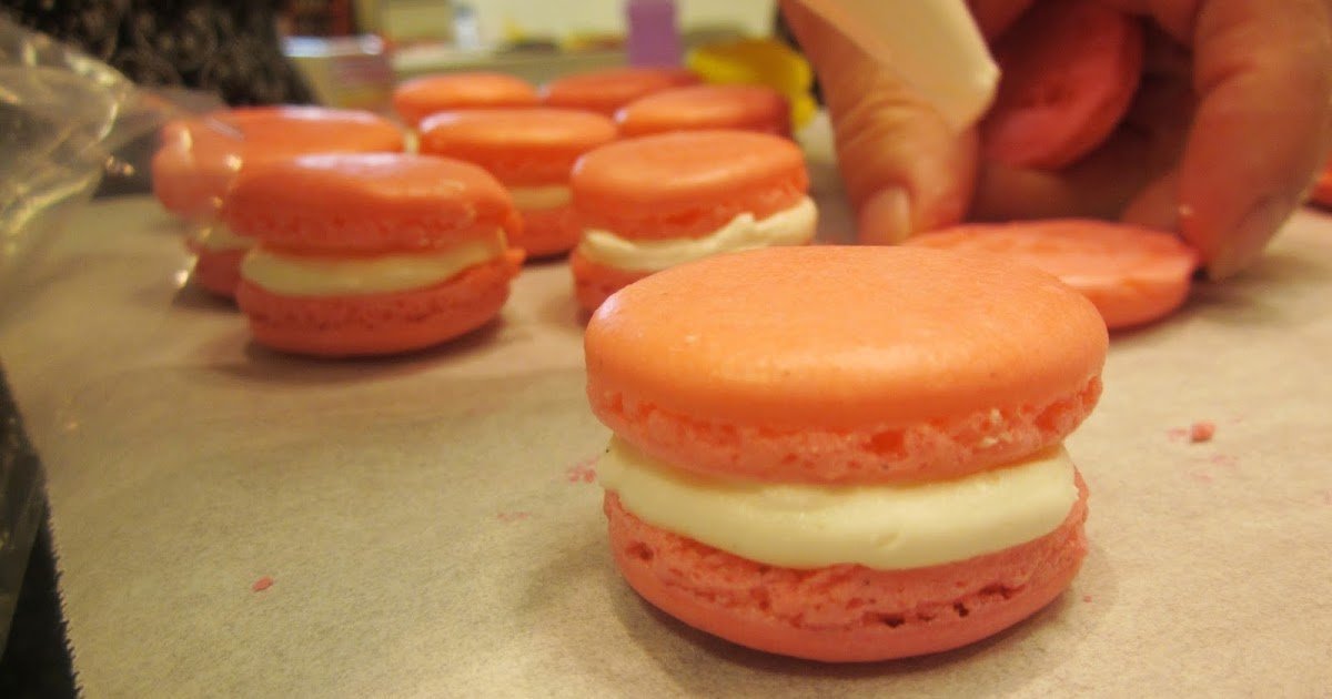 Perfect French Almond Flour Macarons Recipe In The Kitchen With