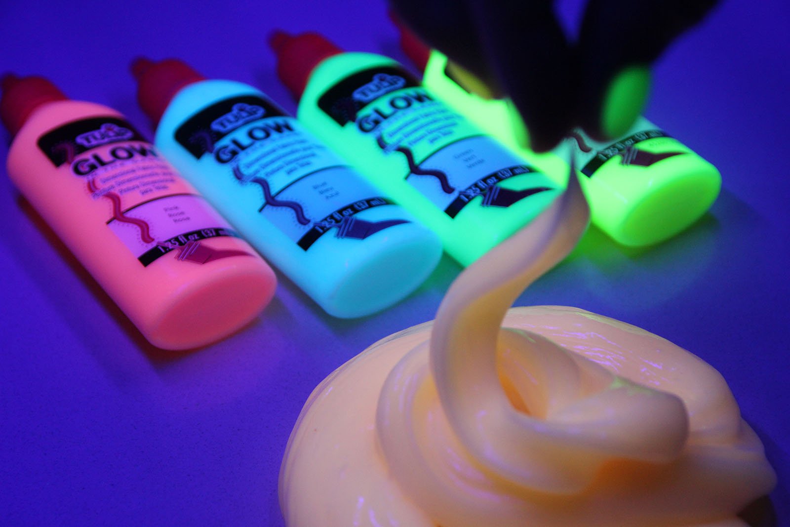 How To Make Glow In The Dark Slime