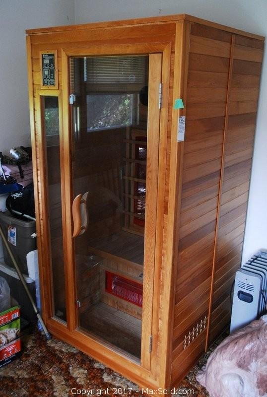 Heilsa 2 Person Infrared Sauna